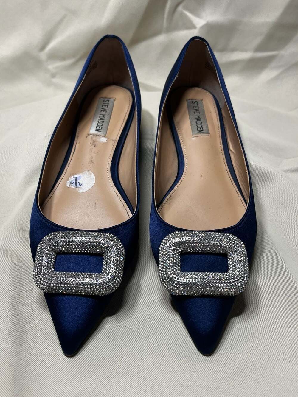 Steve Madden Tink Pointed Toe Flats Size 8.5M Navy Blue Satin Crystal Buckle